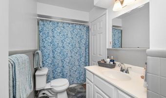 1025 Western Dr, Ann Arbor, MI 48103