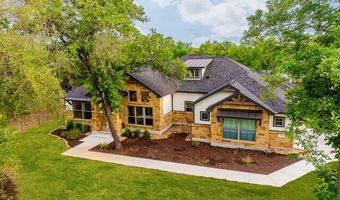 140 Wood Valley Dr, Adkins, TX 78101