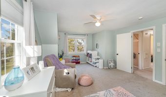 1016 Argyle Ct, Alma, MI 48801