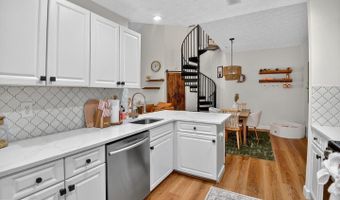 2013 WARNERS Ter S #348, Annapolis, MD 21401