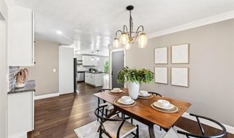 1014 Bedford Ln, Ballwin, MO 63011