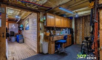 3080 3064 North Fork Hwy, Cody, WY 82414