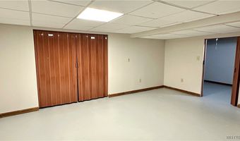 549 Burroughs Dr, Amherst, NY 14226