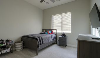 1184 E PRESCOTT Pl, Chandler, AZ 85249