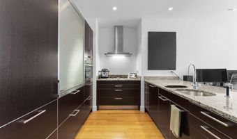 3303 WATER St NW 4B, Washington, DC 20007