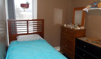 17 Hemlock Ln, Berlin, NH 03570