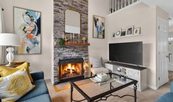 906 Canterbury Ln 906, Colchester, CT 06415