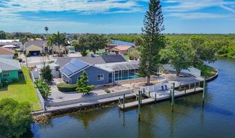 6531 SANTIAGO Ct, Apollo Beach, FL 33572
