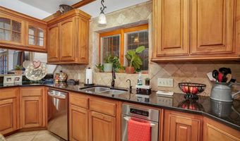 15763 S County Road 206 Rd, Altus, OK 73521