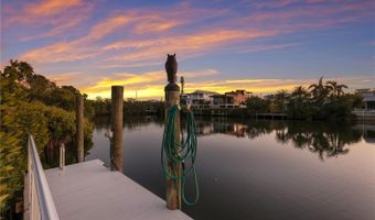 313 HAMMOCK Cir, Anna Maria, FL 34216