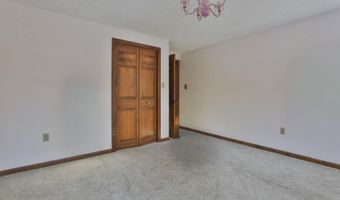 30 Albin Rd, Bow, NH 03304