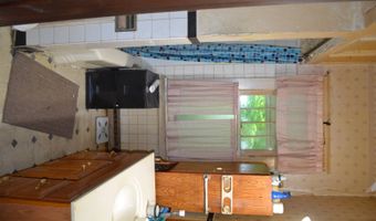 320 N Fourth St, Albion, IL 62806