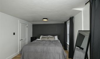 1033 Herberich Ave, Akron, OH 44301