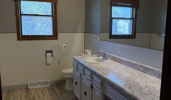 500 E 9th St, Bridgewater, SD 57319
