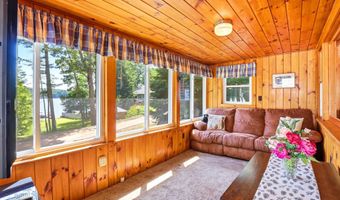 63 Lake Shore Dr, Barnstead, NH 03225