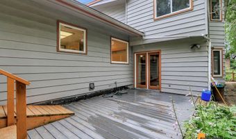 1336 Staubbach Cir, Anchorage, AK 99508