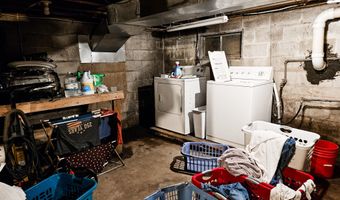 1157 E Dade 186, Ash Grove, MO 65604
