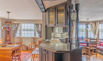 1475 Washington St, Bath, ME 04530