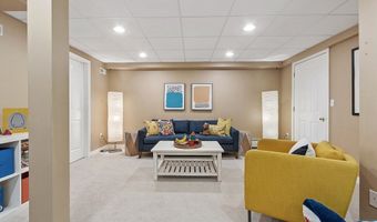 7 Robbins Rd, Ayer, MA 01432