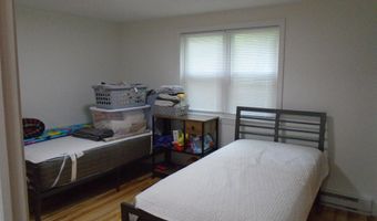 387 N Shore Dr, Albrightsville, PA 18210