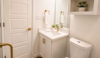 1338 S 9th St, Alamo, TX 78516