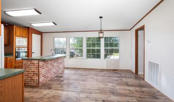 1166 DEARMANVILLE Dr, Anniston, AL 36207