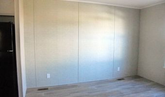 425 S Shoup St 136, Angola, IN 46703