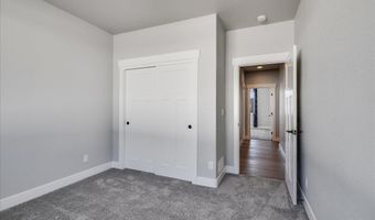 5612 OPAL Dr, Cheyenne, WY 82009