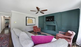 3335 Dunaire Dr, Charlotte, NC 28205