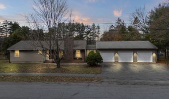 10 Penley St E, Augusta, ME 04330