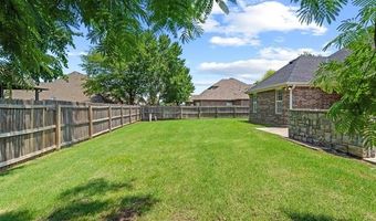 5812 Woodland Rd, Bartlesville, OK 74006