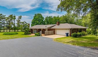 5042 Dummyline Rd, Batesville, MS 38606