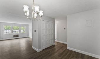 34 A Padanaram Rd 127, Danbury, CT 06811