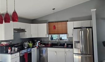 140 Alden Ave, Warwick, RI 02886