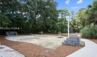 7 Lake Linden Dr, Bluffton, SC 29910