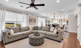 34 Marlin Ct, Bayville, NJ 08721