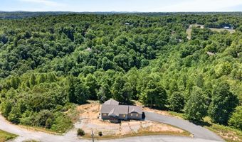 944 Lakepointe Dr, Albany, KY 42602