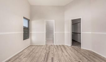 40713 N COURAGE Trl, Anthem, AZ 85086