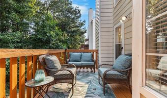 2505 Thorngate Dr, Acworth, GA 30101