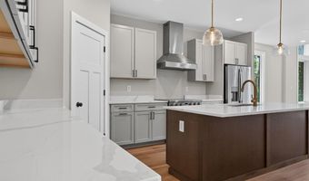 88 MALLARD Dr, Basye, VA 22810