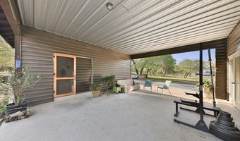 1523 Meadow Gln, Adkins, TX 78101