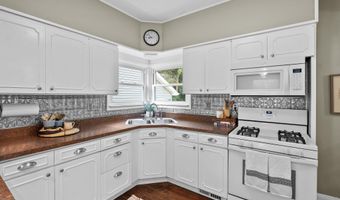 200 Highland Ave, Allegan, MI 49010