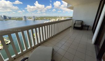 1000 W Island Blvd 2707, Aventura, FL 33160