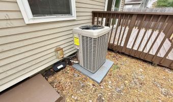 12 A Opal Ct, Barnegat, NJ 08005