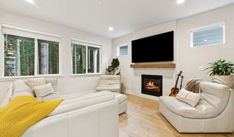 8549 SW 176TH Ave, Beaverton, OR 97007