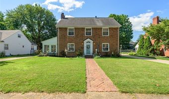 228 Kenwick Dr, Akron, OH 44313