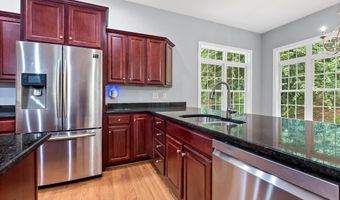 7119 BARRY Rd, Alexandria, VA 22315