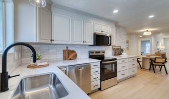 496 E Chester Ln, Boise, ID 83706