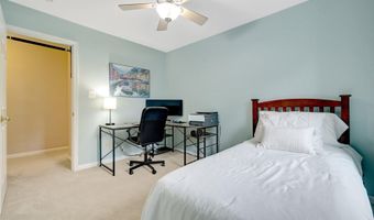 8104 BRIAR CREEK Dr, Annandale, VA 22003