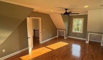 16 George St, Warwick, RI 02888